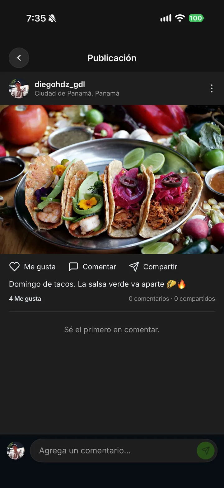 Una publicación con fotos de tacos en qxopa, con Me gusta, Comentar y Compartir