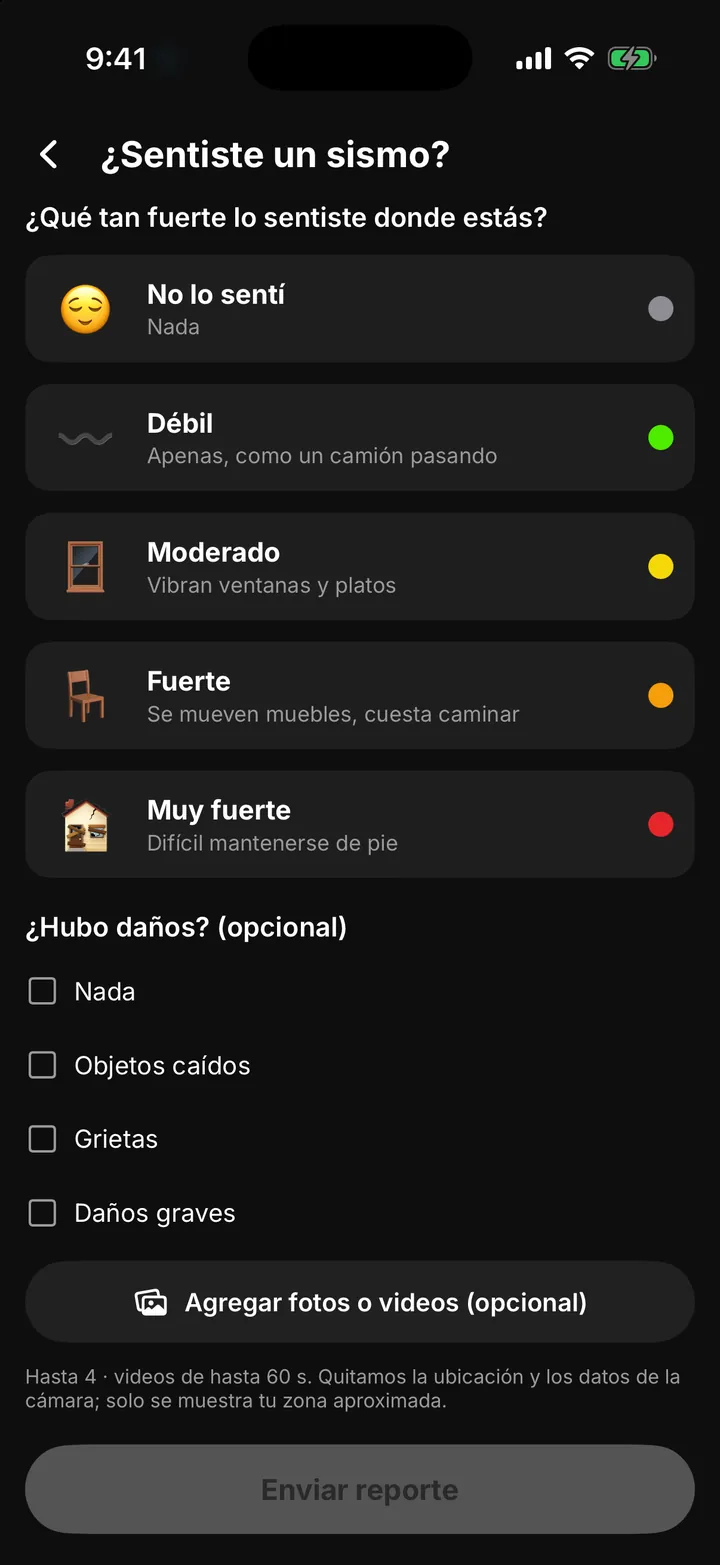 Pantalla ¿Sentiste un sismo? de qxopa para reportar qué tan fuerte se sintió, daños y agregar fotos o videos